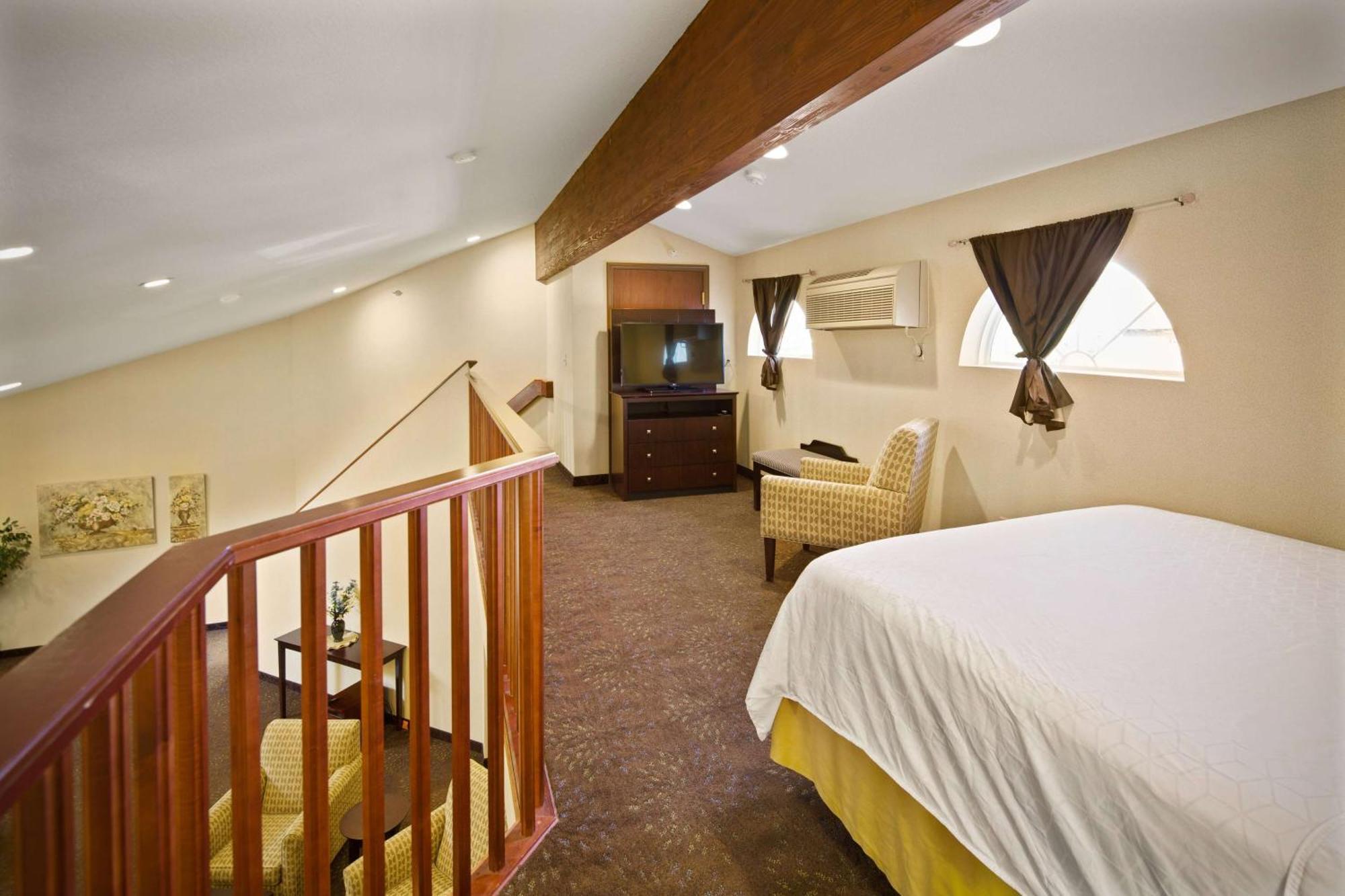 Americinn By Wyndham Hill City Mt Rushmore Экстерьер фото